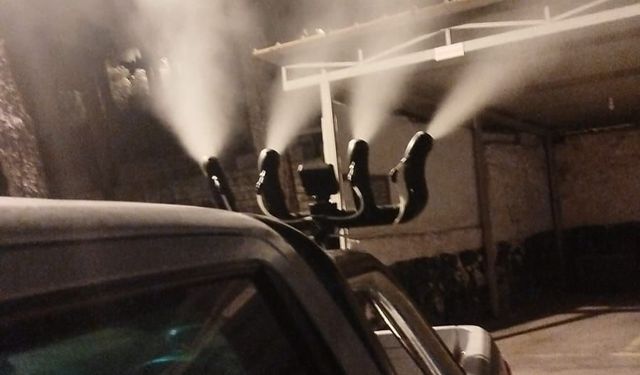 Germencik’te sinekle mücadele aralıksız sürüyor