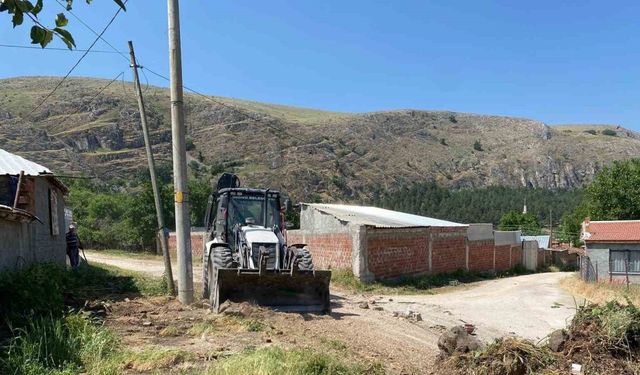 İnönü’de sokak iyileştirme ve çevre düzenleme çalışmaları