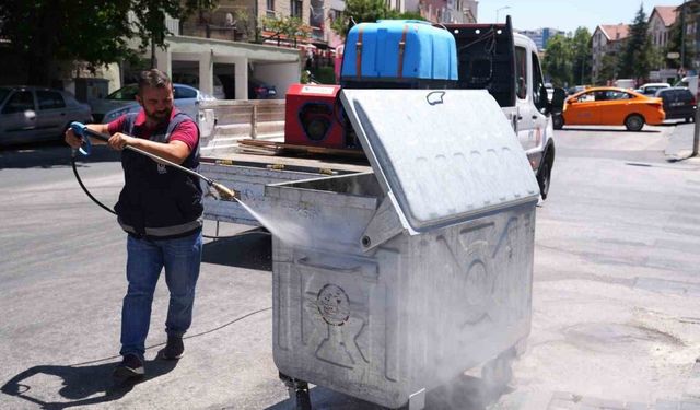 Keçiören’de haşere ve sineklere karşı önlem