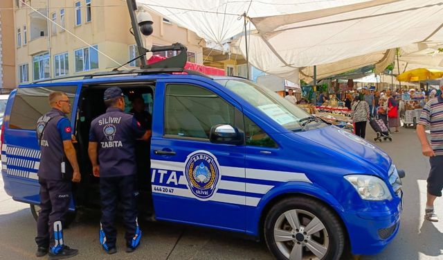 Silivri’de zabıta ekipleri halk sağlığı için sahada