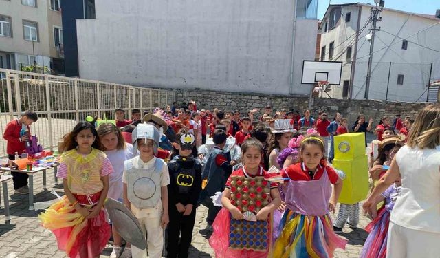 Sinop’ta atıklar öğrencilerin elinde sanata dönüştü