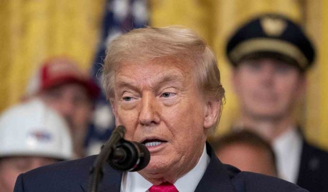 Trump: "Çin ile ticaret anlaşması imzaladık"