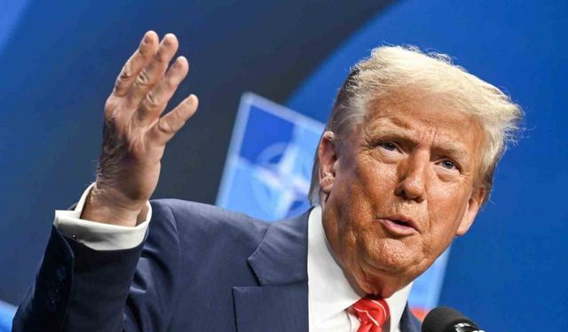 Trump’tan CNN ve New York Times’a çağrı: "Sahte haber muhabirleri derhal kovulmalıdır"