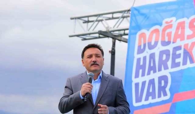 Vali Çiçek: "Koruyucu aileler; pırıl pırıl yavrularımızın geleceğe güvenle bakmaları, korkusuzca yaşamaları için bir sığınak ve liman"