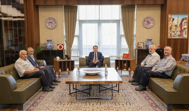 Vali Musa Işın, şehit ailelerini makamında ağırladı