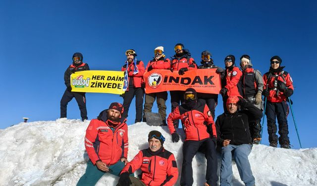İNDAK Ekibinden Ağrı Dağı’na Zirve Yolculuğu