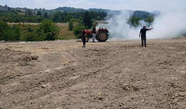 İnegöl'de Traktör Alevlere Teslim Oldu