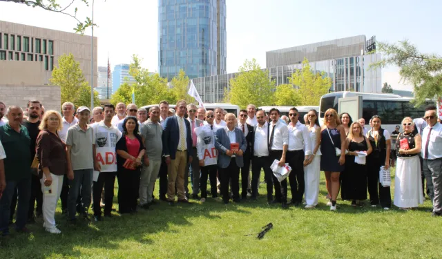ADD, ABD Büyükelçisi Tom Barrack'ı protesto etti