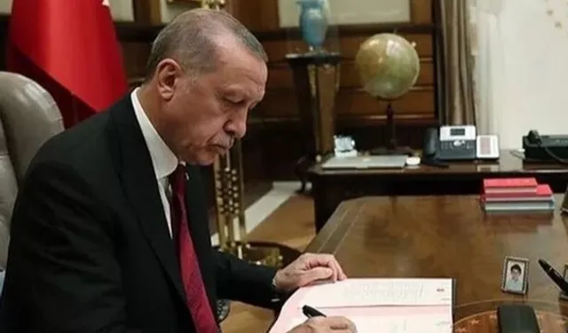 Cumhurbaşkanı Erdoğan imzaladı... 8 üniversitede 9 bölüm kapatıldı
