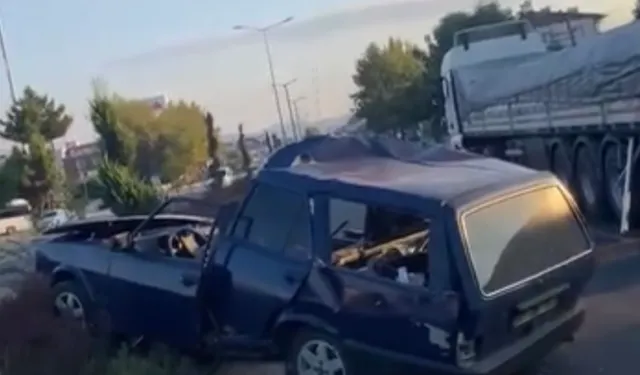 Düzce'de otomobil tıra çarptı!