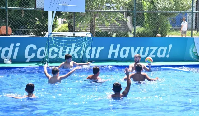 Manisa'da 6 binden fazla öğrenci yazı serin geçirdi