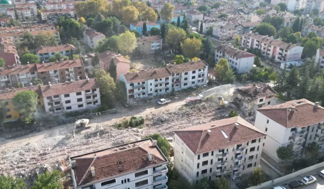 İnegöl'de Turgutalp dönüşümünde yıkımlar başladı