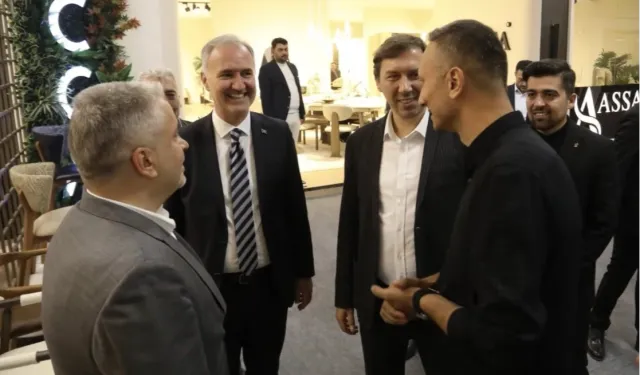 İnegöl'de protokolden Modef Expo'ya ziyaret