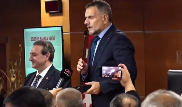 İstanbul'da Bayrampaşa Belediye Başkanlığı vekaleten Akın'da