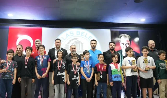 Muğla Milas'ta satranç turnuvası