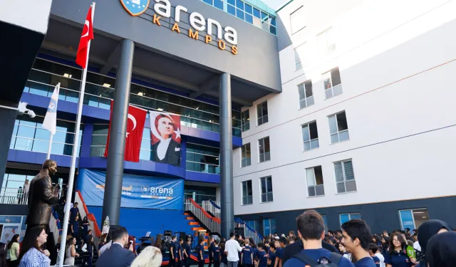 Arena Okulları'nda 'Anne Baba Okulu' için yeni dönem hazırlığı