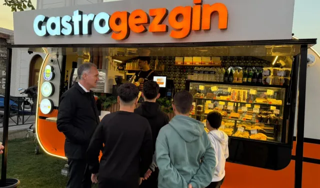 İnegöl'de 'Gastro Gezgin' sokaklarda
