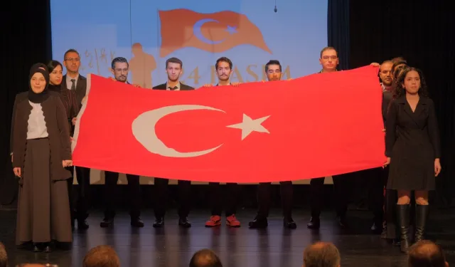 İnegöl'de Öğretmenler Günü törenlerle kutlandı