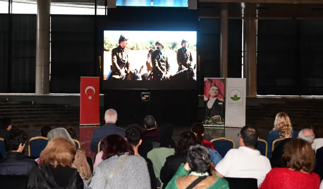 Bursa Osmangazi'de 'Atatürk 2' gösterimi