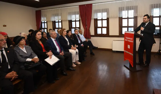 Bursa Osmangazi'de 'Nutuk'un ışığında Cumhuriyet konuşuldu