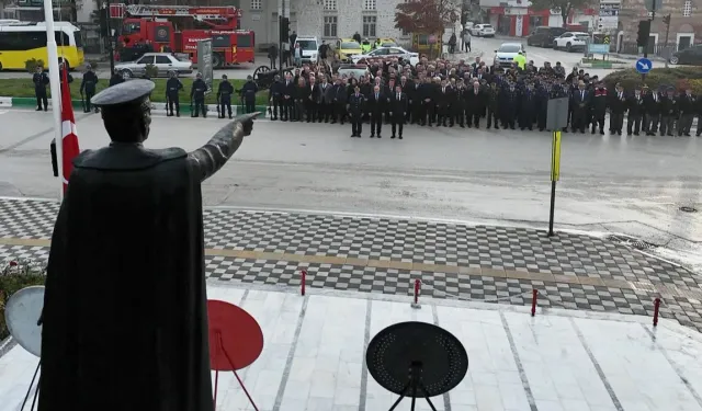 Bursa Yenişehir'de zaman saat 9'u 5 geçe durdu