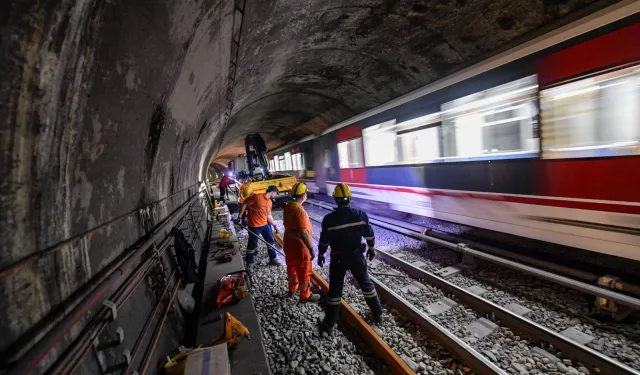 İzmir Metrosu'nda bakım zamanı
