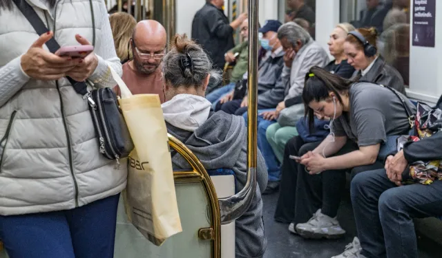 İzmir Metrosu'nda kesintisiz iletişim dönemi başladı