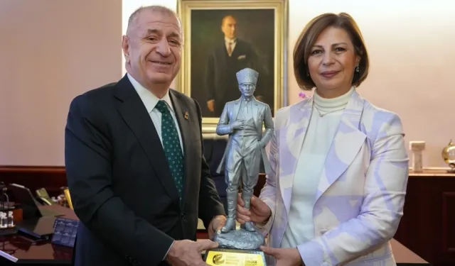 Ümit Özdağ'dan CHP'li başkana ziyaret