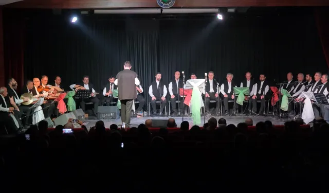 İnegöl'de 'Tasavvuf'un üç aylar konseri mest etti