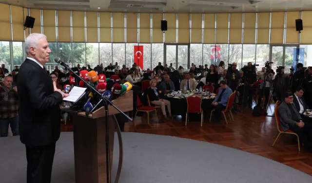 Başkan Bozbey, basın mensuplarıyla buluştu