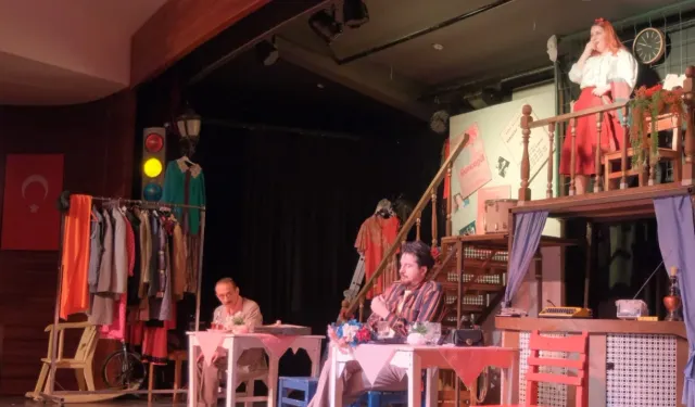 İnegöl sahnesinde festival var