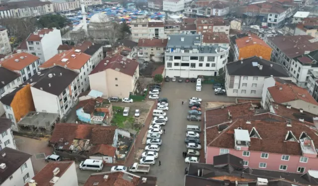 İnegöl'de 46 araçlık otopark hizmete girdi