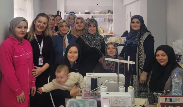 Kocaeli İZMEK'te kurs merkezlerinde sağlık eğitimi verildi