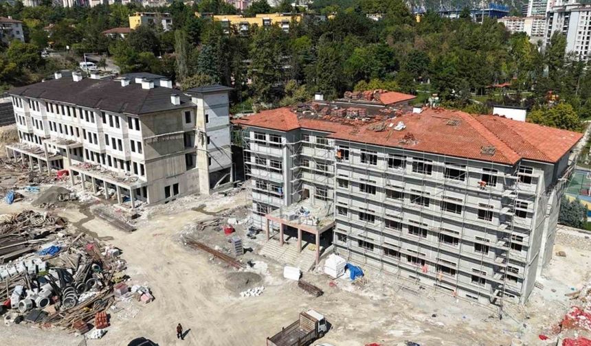 Karabük Anadolu İmam Hatip Lisesi inşaatının yüzde 60’ı tamamlandı