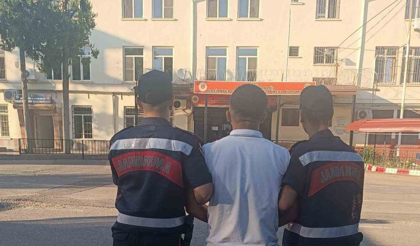 Kesinleşmiş 18 yıl cezası bulunan firariyi jandarma yakaladı