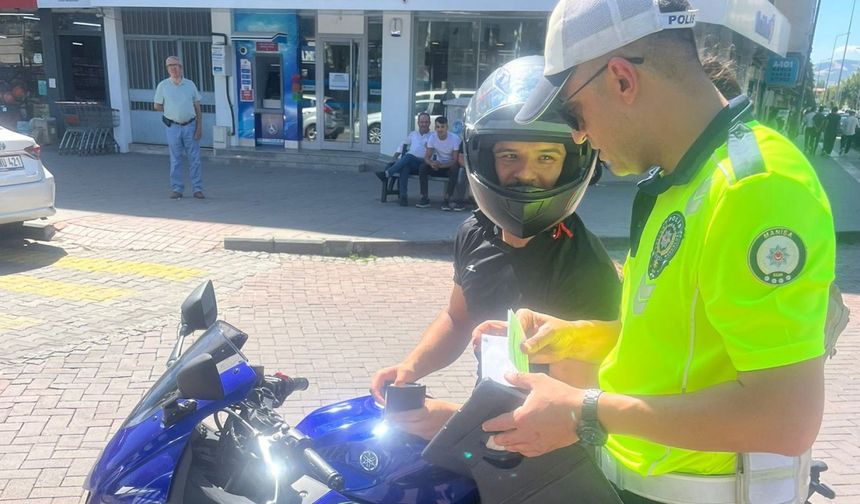 Kula’da motosikletlere özel denetim; 65 bin TL ceza yazıldı