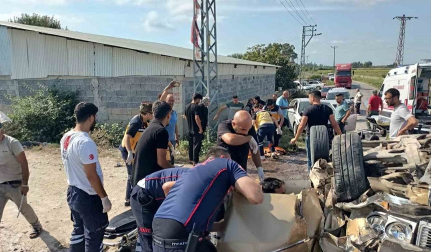 Otomobilin hurdaya döndüğü kazada 7 kişi yaralandı