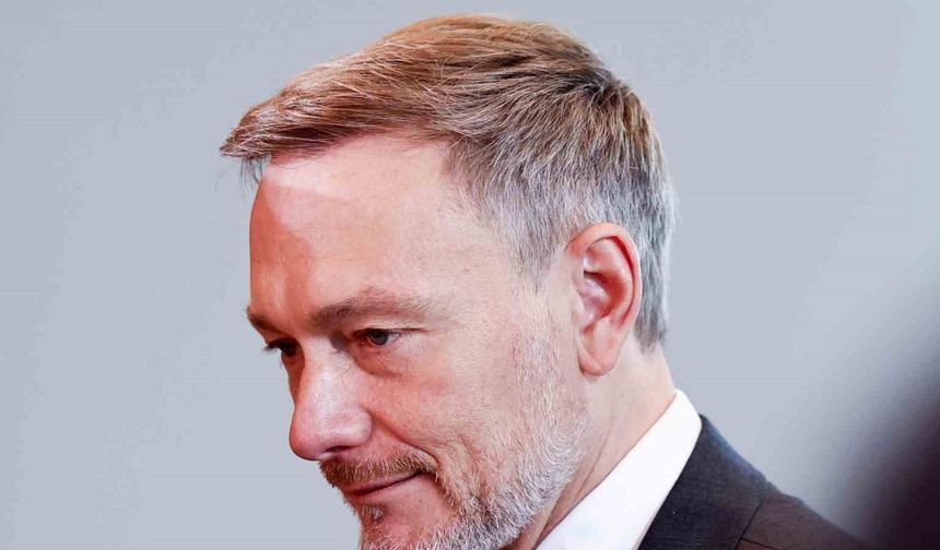 Almanya Maliye Bakanı Christian Lindner görevden alındı