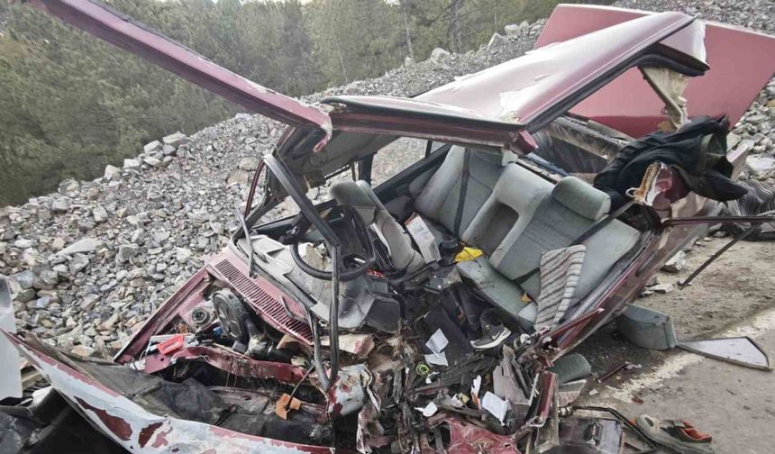 Bursa’da feci kaza: 1 ölü, 3 yaralı