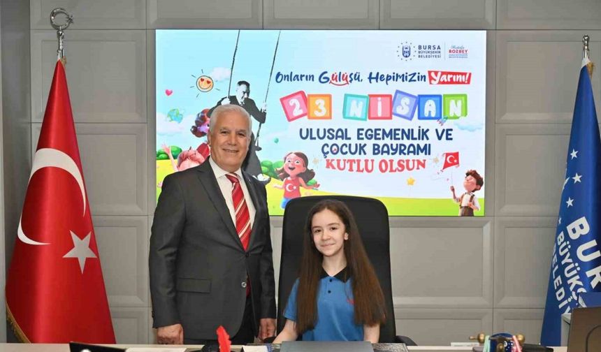 Başkan Mustafa Bozbey, koltuğunu geleceğin başkanlarına devretti
