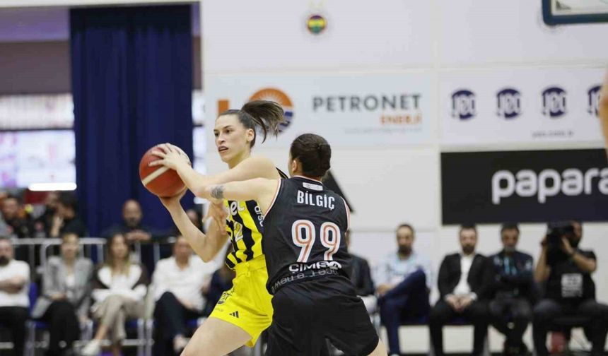 Fenerbahçe seride 1-0 öne geçti