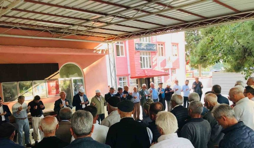 Gazipaşa’da hacı adayları dualarla kutsal topraklara uğurlandı
