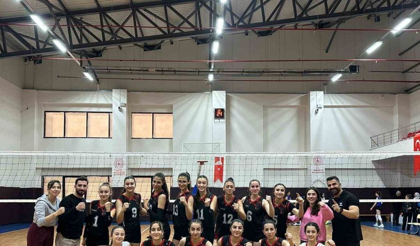 Van’ın ev sahipliğinde genç voleybolcular parkeye çıkıyor