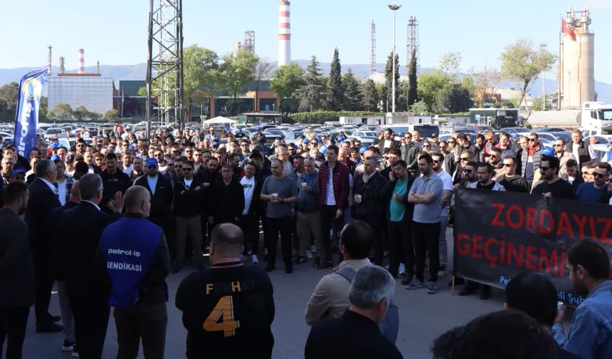 İzmit'te TÜPRAŞ işçilerine sıcak destek
