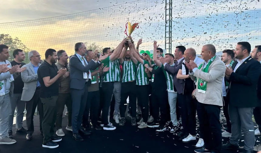 Kestel’de birliktelik, şampiyonluk getirdi!