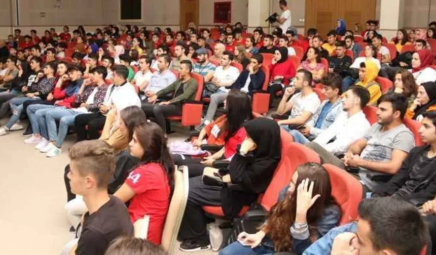 Kocaeli'nde gençlere online staj imkânı