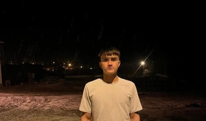 15 yaşındaki genç, husumetlilerinin silahlı saldırısına uğradı... O anlar kamerada