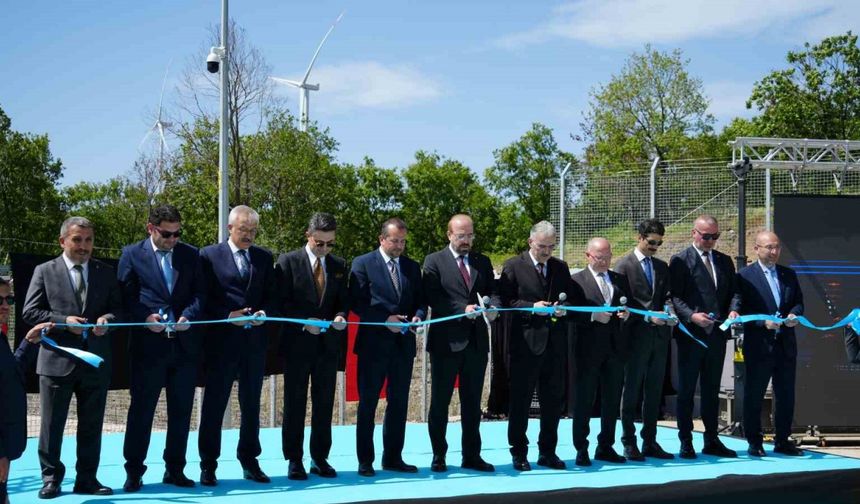 167 bin hanenin elektrik ihtiyacını karşılayacak enerji yatırımı hizmete açıldı