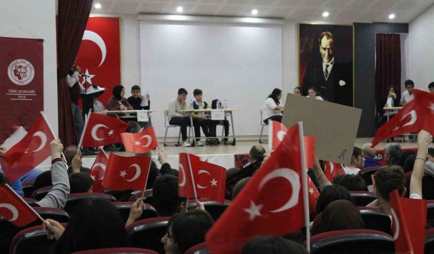 ‘2025 Millî Kültür Bilgi Yarışmaları’ muhteşem finalle gerçekleşti