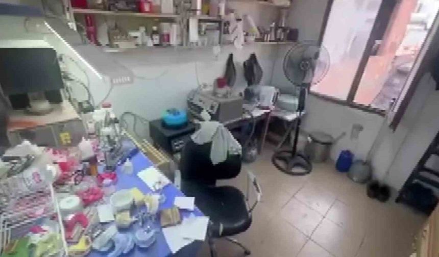 Adana’da merdiven altı diş kliniğine operasyon